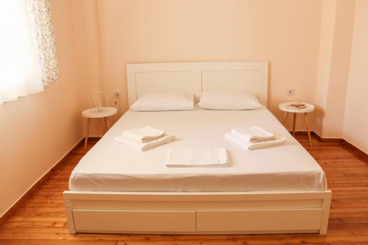 Centro Home Каламата Экстерьер фото